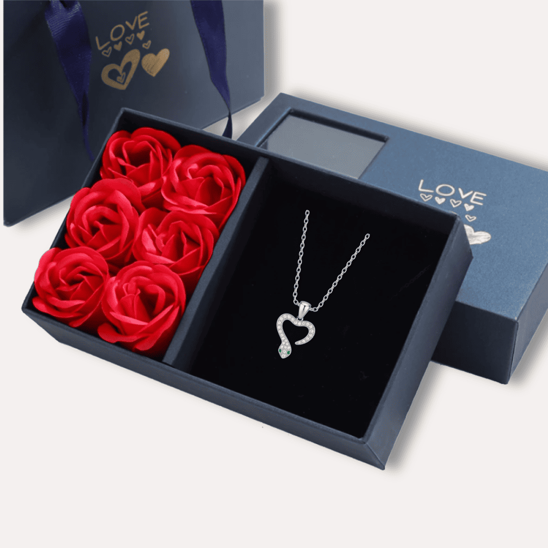 Schlangenanhänger Halskette – 18K Vergoldet & Edelstahl